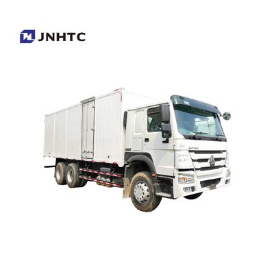 Mercado de 25 toneladas de Van Cargo Box Truck For Nigéria de 10 rodas de Sinotruk Howo
