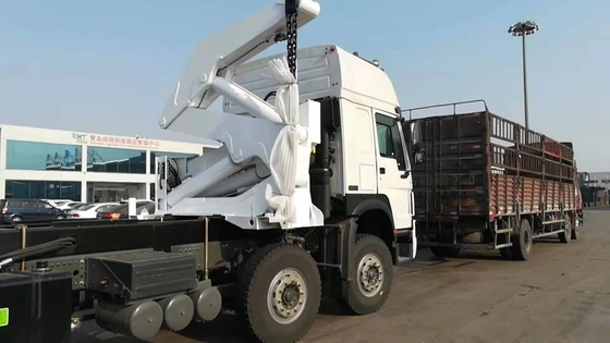 Elevador lateral montado caminhão Crane Mqh 37a de Sinotruk Howo 8x4 Crane With Xcmg 37t