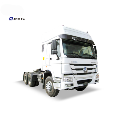Caminhões do reboque de trator noun da cabeça 6x4 RHD do trator de Sinotruk HOWO em Tanzânia