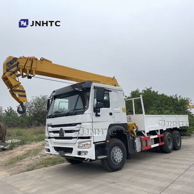 O caminhão telescópico de Sinotruk Howo 6x4 10 montou o guindaste de Crane Straight Arm Cargo Truck
