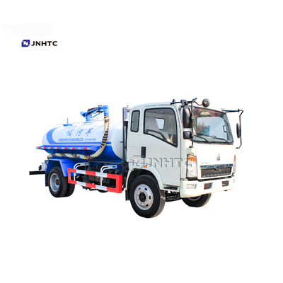 SINO HOWO 4x2 6 monta pneus o caminhão pequeno 3000L 5000L 6000L da sução da água de esgoto do vácuo