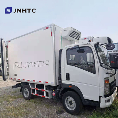 Caminhão vacinal do congelador de refrigerador de Sinotruk HOWO Euro2 5 de 4x2 6 toneladas de luz das rodas