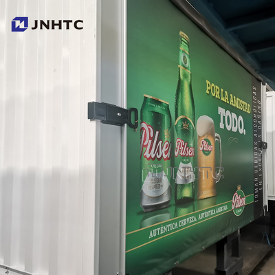 O caminhão do congelador de refrigerador de Sinotruk HOWO 4x2 bebe o caminhão refrigerado bebida da caixa