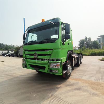Diesel usado do homem de Rhd do caminhão do trator de Sinotruk Howo 6x4