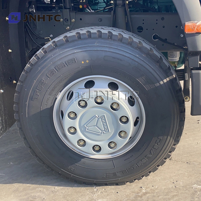 O caminhão basculante resistente Tipper Truck 10 de HOWO 6X4 9726cc Euro2 roda 2 eixos motores