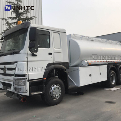Caminhão de petroleiro do combustível de HOWO 6x4 336hp com o petroleiro 20cbm