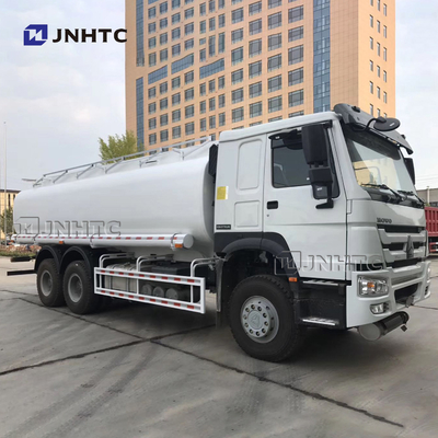 Caminhão de petroleiro do combustível de HOWO 6x4 336hp com o petroleiro 20cbm