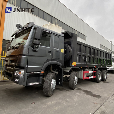 Rodas resistentes pretas 420hp Sinotruk Tipper Truck New Model do caminhão basculante 12