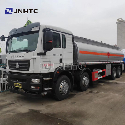 esquerda e assistente de 8x4 Howo que dirigem a capacidade grande do transportador do caminhão de tanque do óleo diesel