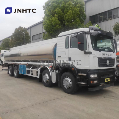 8x4 20000 litros 30000 de Sinotruk litros de caminhões de depósito de gasolina 25000 litros lubrificam o caminhão de petroleiro