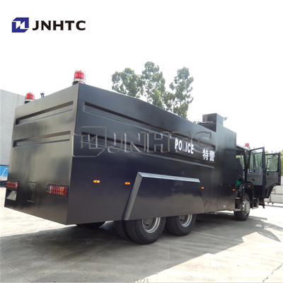O caminhão móvel de SINOTRUK montou a carga militar Van Truck Anti Riot Vehicle à prova de balas