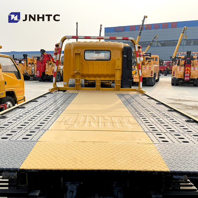 Wrecker Tow Truck do leito de Sinotruk HOWO 4x2 5 TON Light Duty Commercial Trucks