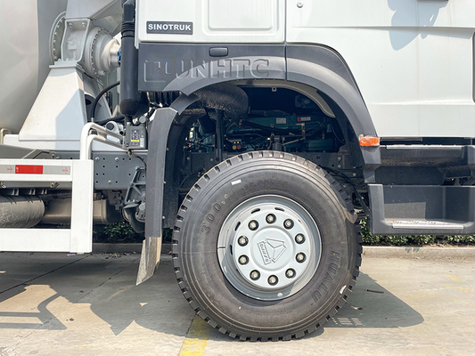 10 caminhão do misturador concreto de Sinotruk HOWO 9m3 das rodas