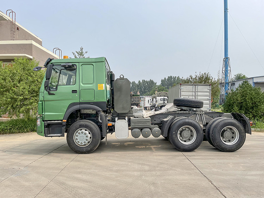 Sinotruk 420hp principal - cabeça 6x4 do trator do caminhão de Howo do caminhão do motor