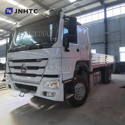 Sinotruk Howo 266HP 290HP 4*2 6 Wheeler Fence Cargo Truck 18 pés
