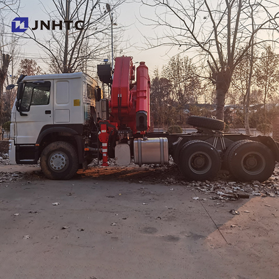 rodas de 371hp 8 Ton Telescopic Crane Truck Sinotruk HOWO 6x4 40t 10