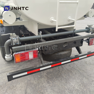 Condução à direita do caminhão 4x2 da água internacional de Sinotruk Howo