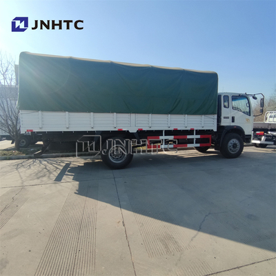 Soldado militar Transport With Seats do caminhão 4X4 6X6 8X8 de SINOTRUK HOWO