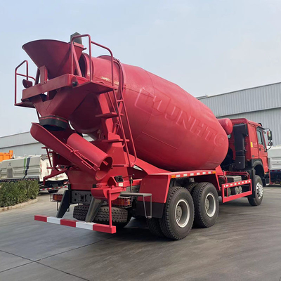 10 caminhão de mistura concreto 6x4 das rodas SINOTRUK HOWO vermelho